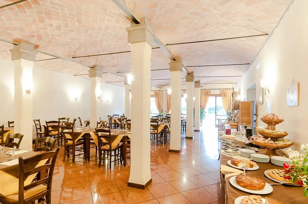 Hotel Fondo Catena Ferrara 3*,  Italië